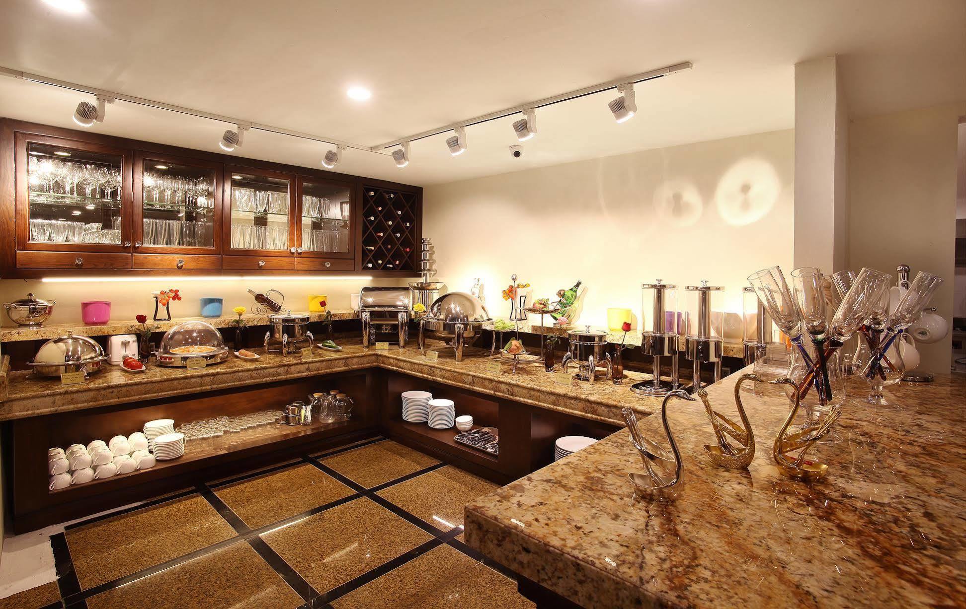 Paris Boutique Hotel Sapa Экстерьер фото