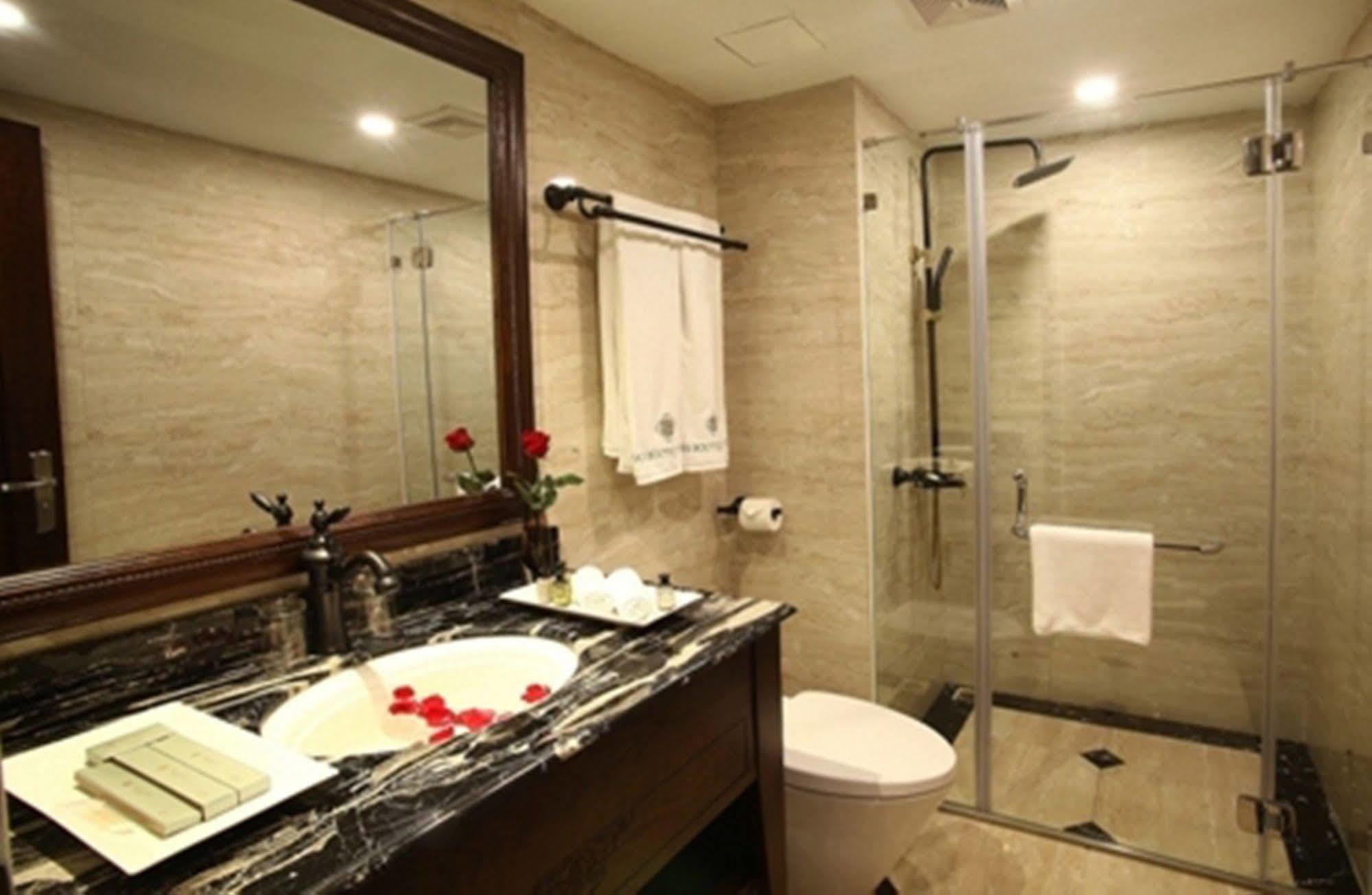 Paris Boutique Hotel Sapa Экстерьер фото